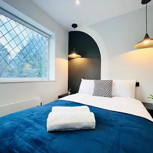 Guest house London Greenford House Beautiful Ensuite Close To Heathrow